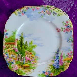 Kentish Rockey pattered Royal Albert dishes